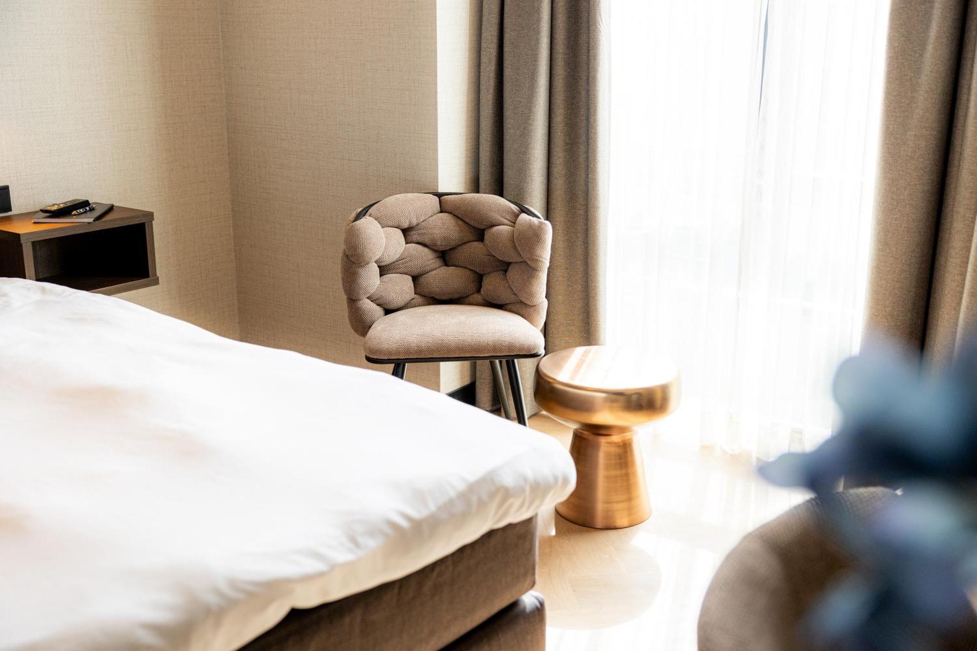 Hotel Twenty-Three Amsterdam Airport Hoofddorp Kültér fotó